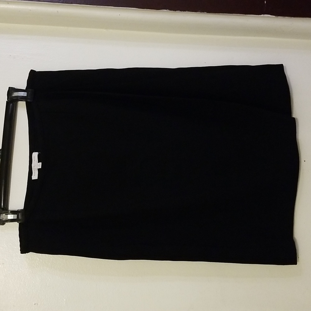 Adrienne Vittadini Classic Black Pencil Skirt